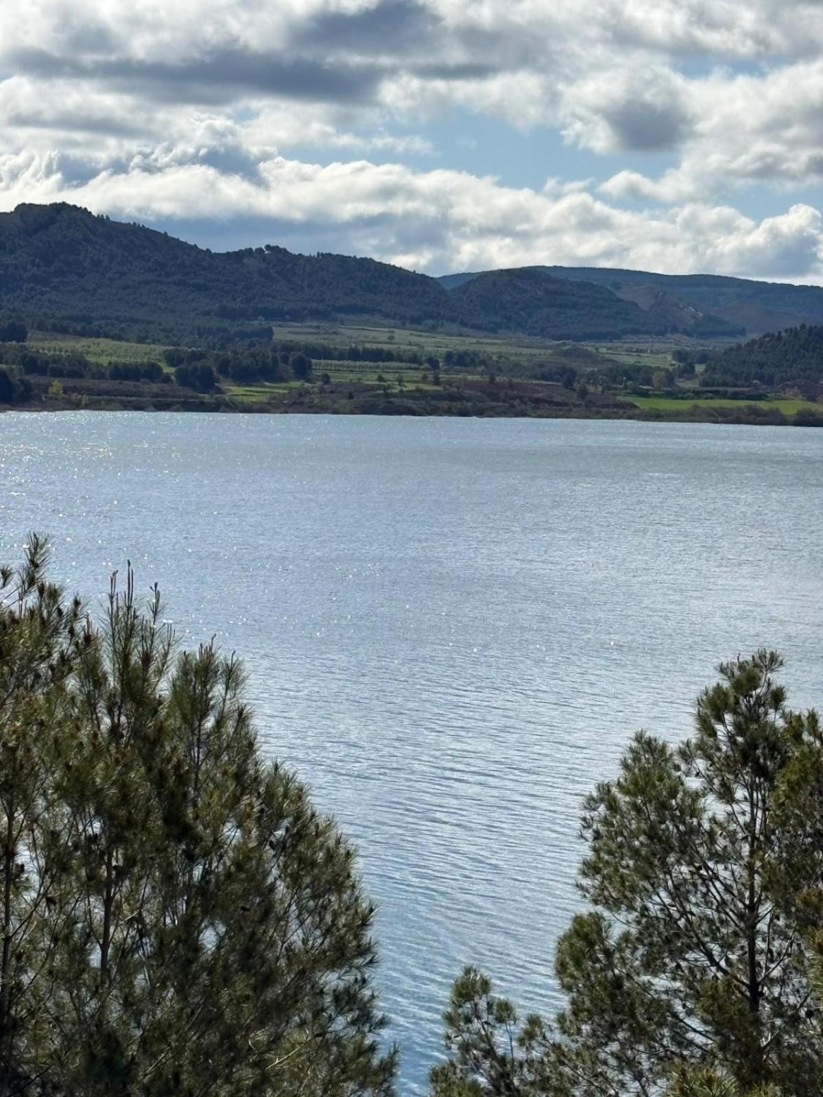 Casa Rural Reyes Nuévalos Kültér fotó